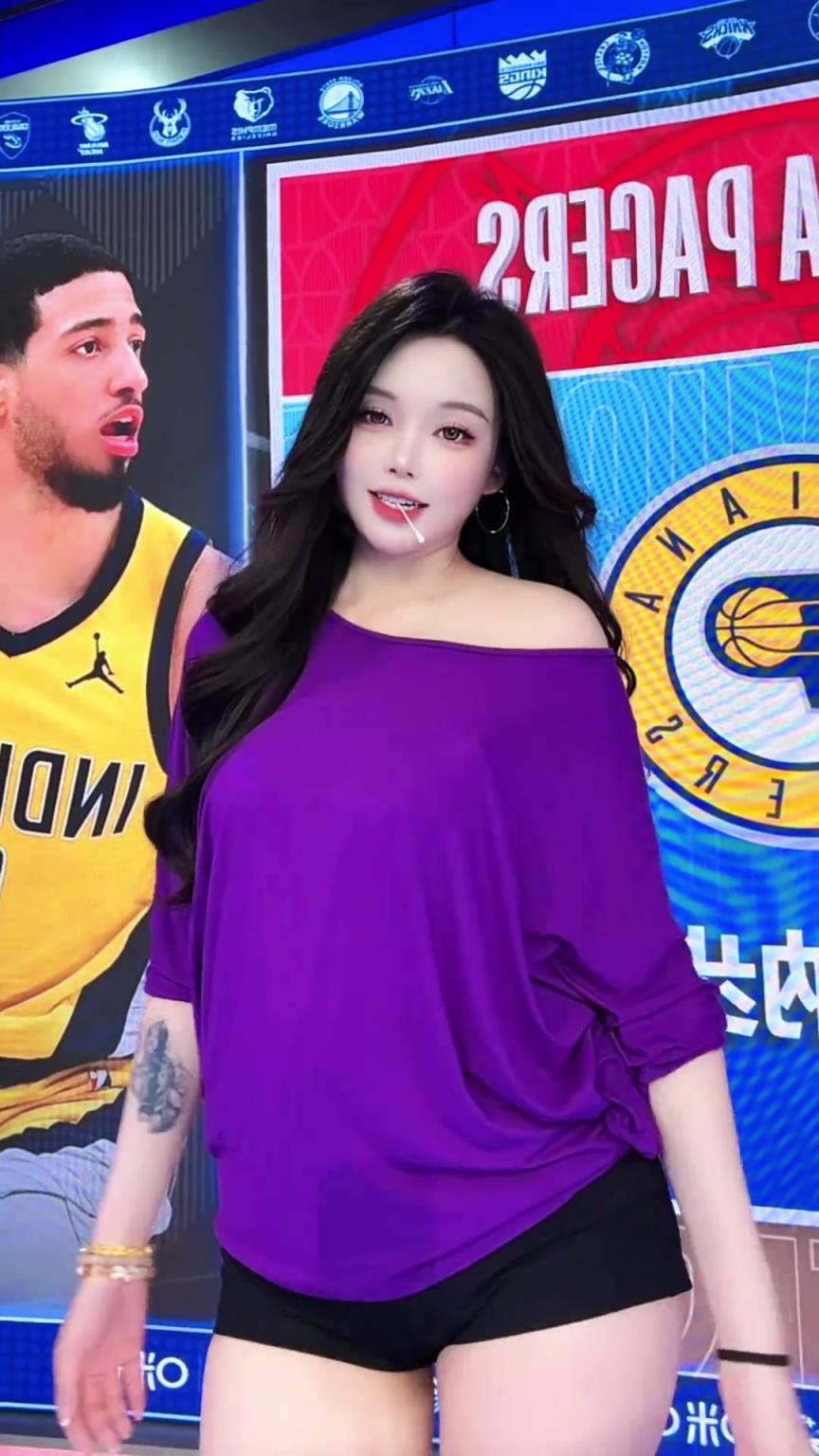 美女主播小太陽：年輕的將軍意氣風(fēng)發(fā)！ 哈利伯頓強的可怕