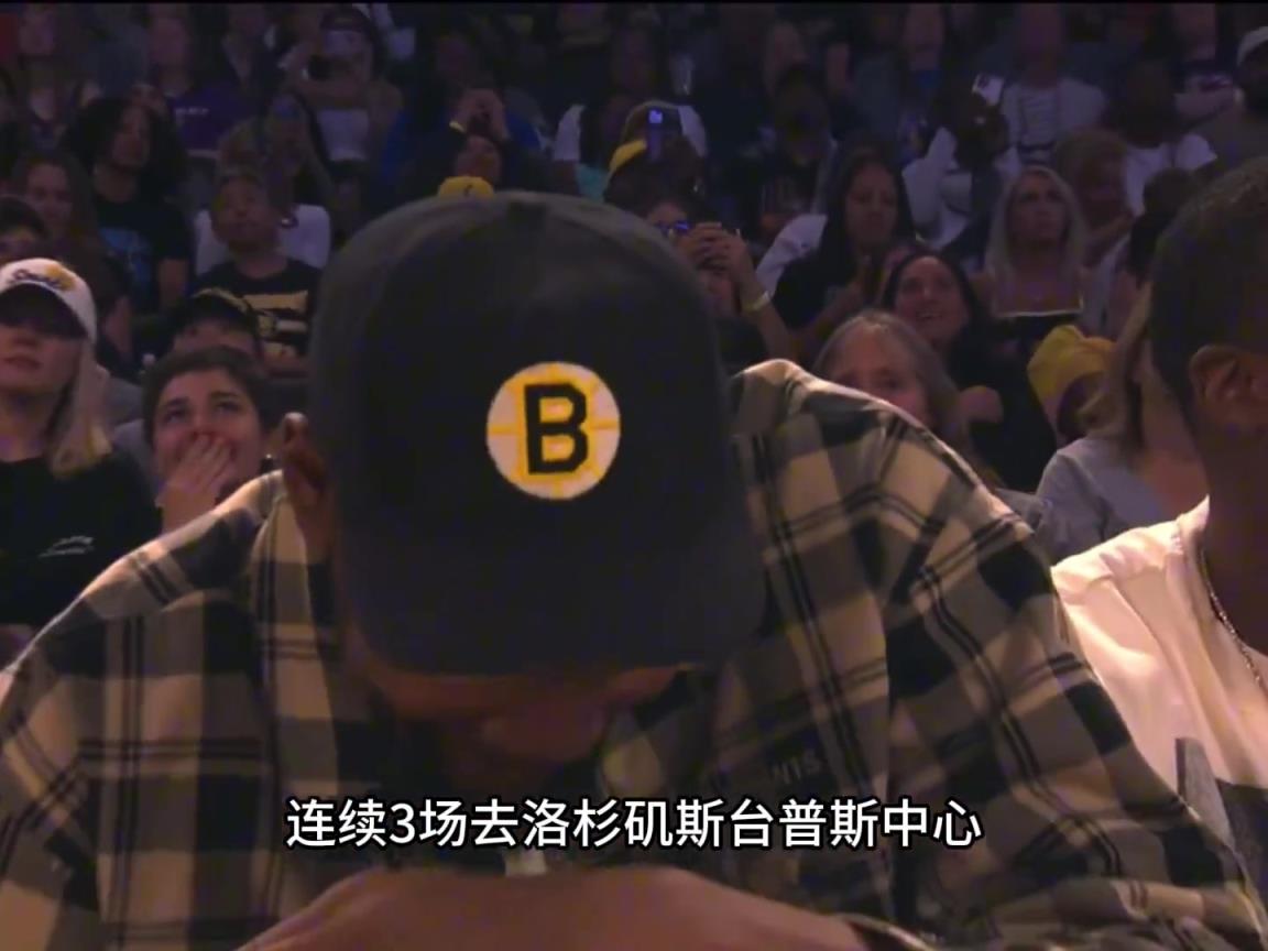 KD凡心大動？連續(xù)三場盯梢火花隊皮衣布林克庫里‘準妹夫’上線？
